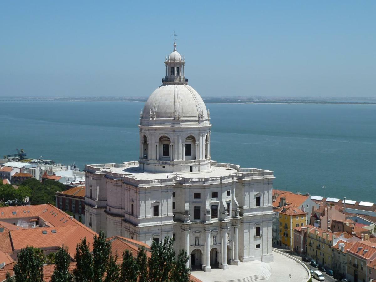 Mural House Lisbon Exterior photo